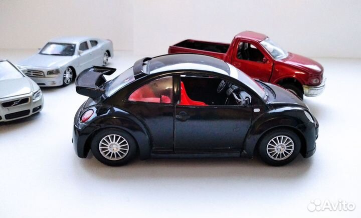 Машинки модельки