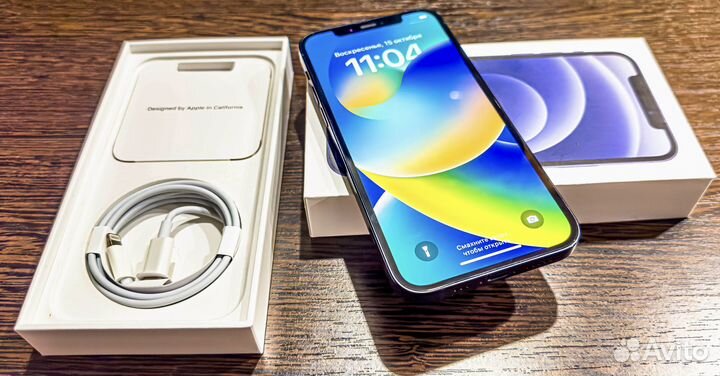 iPhone 12, 64 ГБ