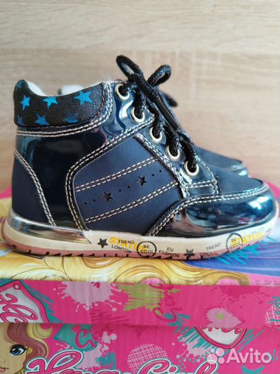 Ботинки на девочку