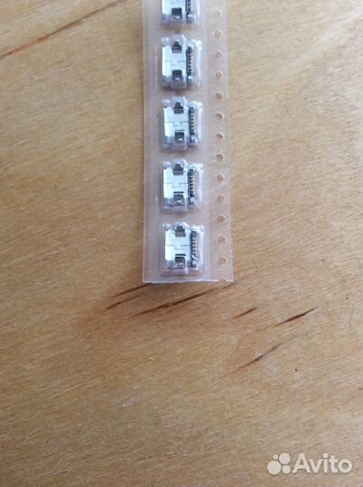 Разъём micro USB