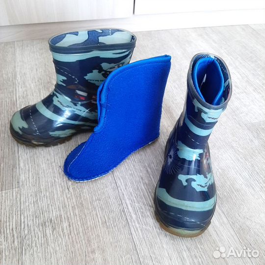 Детские резиновые сапоги