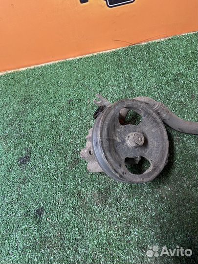 Насос Гур KIA Carnival 2 VQ