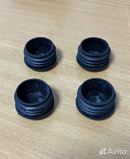 Мебельные заглушки. Диаметр 30 мм. 4 штуки