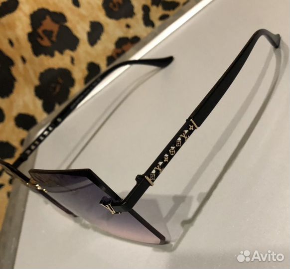 Очки новые стильные женские