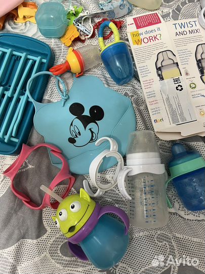 Бутылочки, молокоотсос, все для кормления