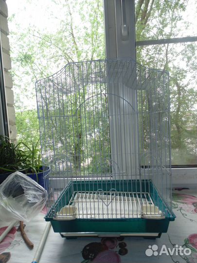 Клетка для попугаев или мелких грызунов