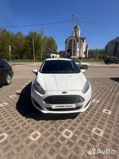 Ford Fiesta 1.6 AMT, 2015, 120 000 км