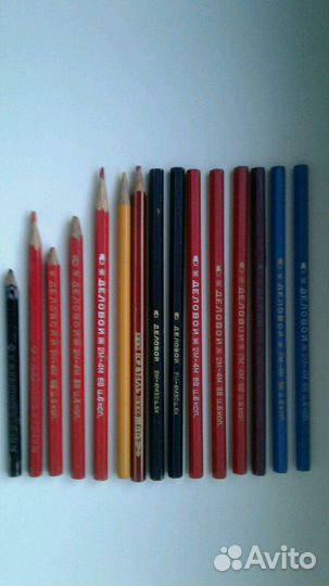 Карандаши цветные и простые СССР