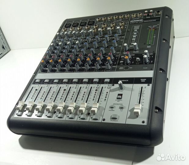 Аналоговый микшерный пульт mackie onyx 1220