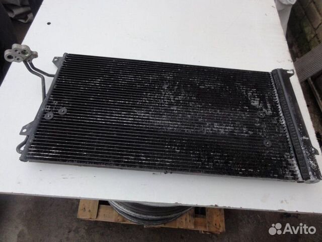 Радиатор кондиционера (конденсер) Audi Q7 4L 4.2