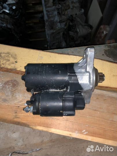 Стартер Volkswagen Golf 4 (97-06) akl