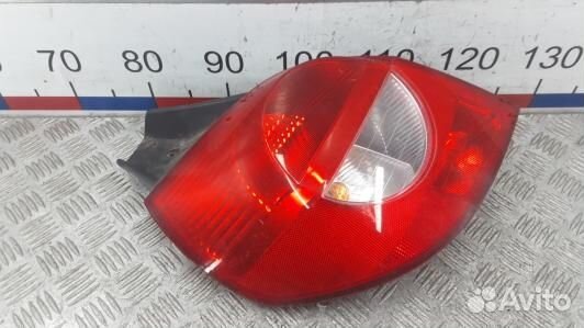 Фонарь задний левый renault clio 3 (2BL08MX01)