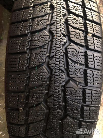 Toyo Observe GSi-6 215/65 R16
