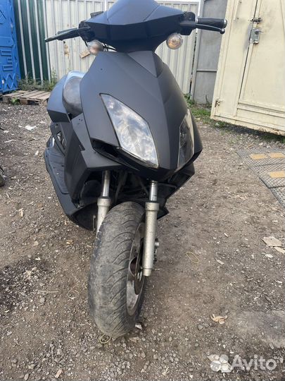 Скутер stels vortex 150