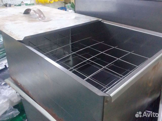 Коптильня бытовая купить в Санкт-Петербурге | Хобби и отдых | Авито