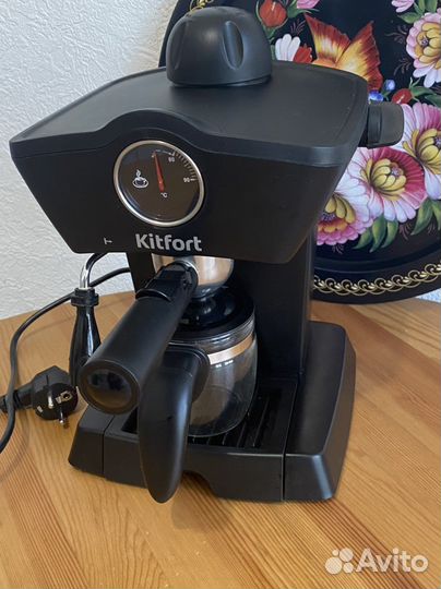 Кофеварка рожковая полуавтоматическая