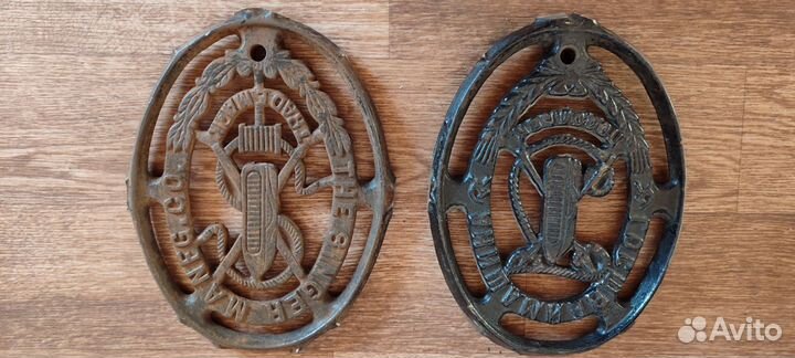 Эмблемы от станины Зингер и Подольск