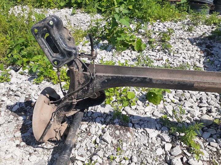 Peugeot 408 балка в сборе