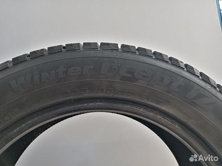 Hankook Winter I'Cept IZ W606 235/55 R17