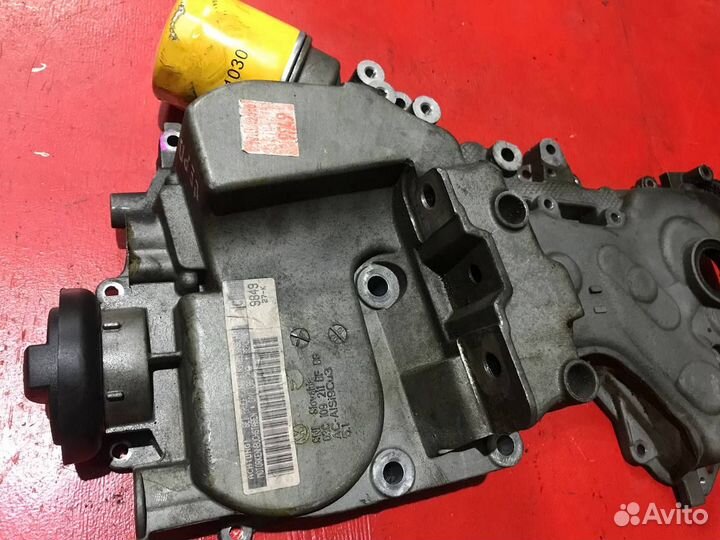 Передняя крышка двигателя Volkswagen Golf CAV 1.4