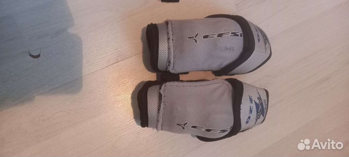 Налокотники