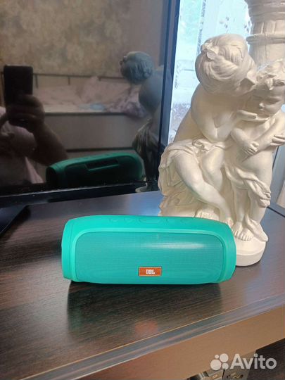Колонка jbl charge 4