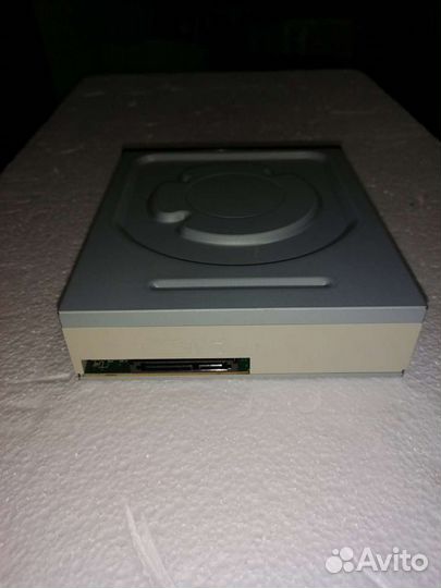 DVD привод SATA