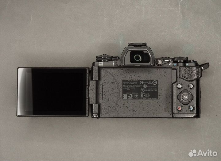 Olympus E-M5 II Black обмен