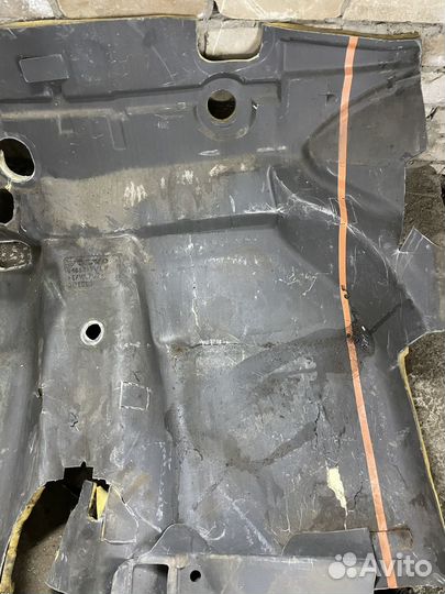 Шумоизоляция полов volvo s70 v70