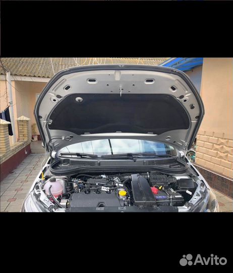 Уплотнитель капота D образный / универсальный, 4 м