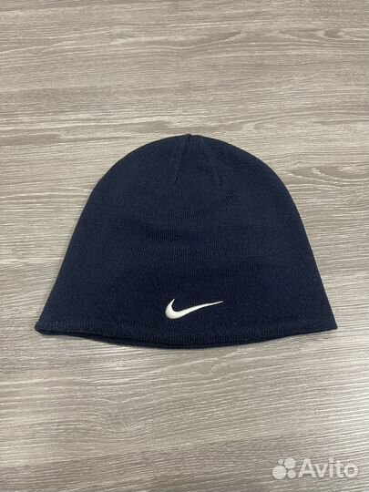 Шапка мужская Nike б/у