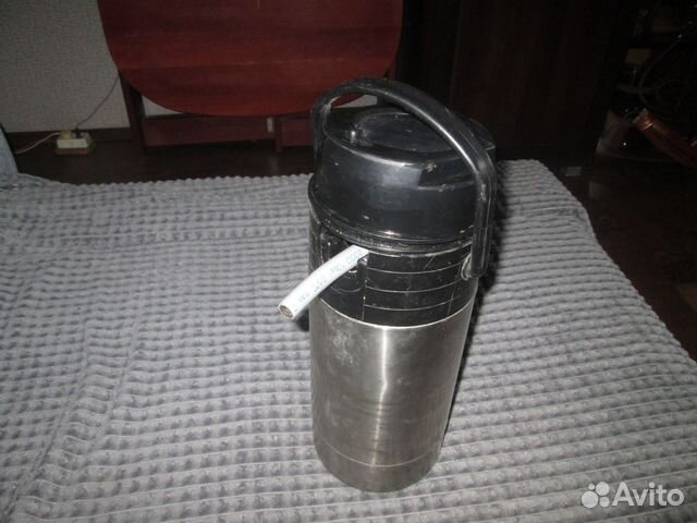 Продам термос 3 литра