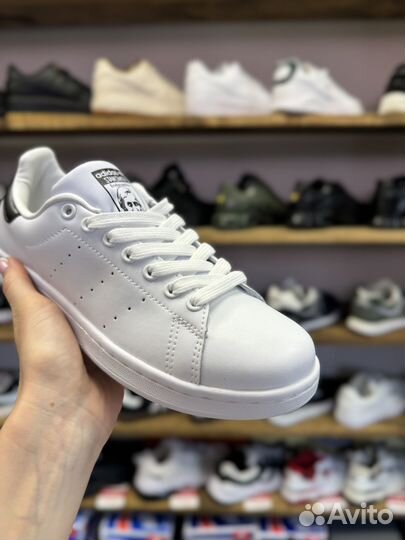 Кроссовки мужские adidas stan smith белые