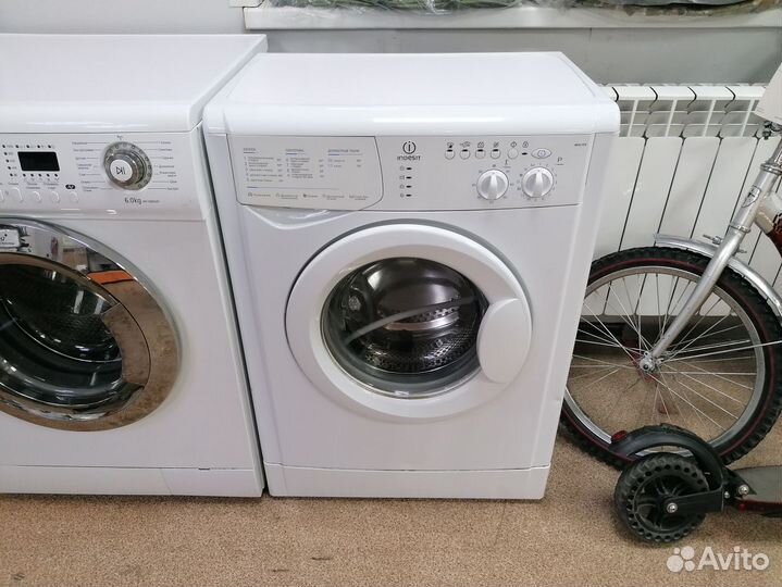 Стиральная машина Indesit Wisl 102(Csi)