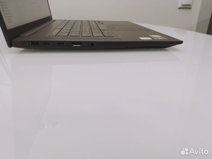 Lenovo Thinkpad P1 gen.5: i7 12800H, 2.5K, Iris Xe