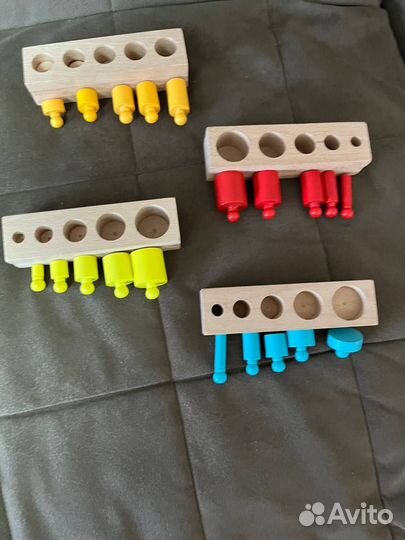 Деревянные цилиндры по методу Монтессори