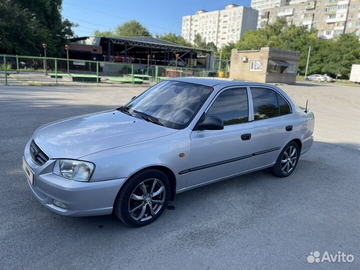 Hyundai Accent 1.5 AT, 2005, 165 000 км