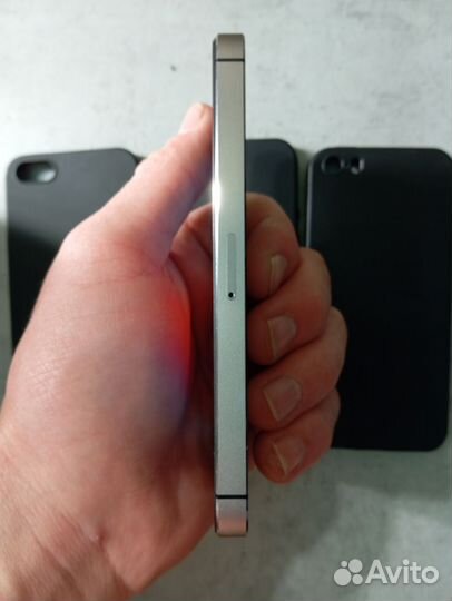 iPhone 5S, 16 ГБ