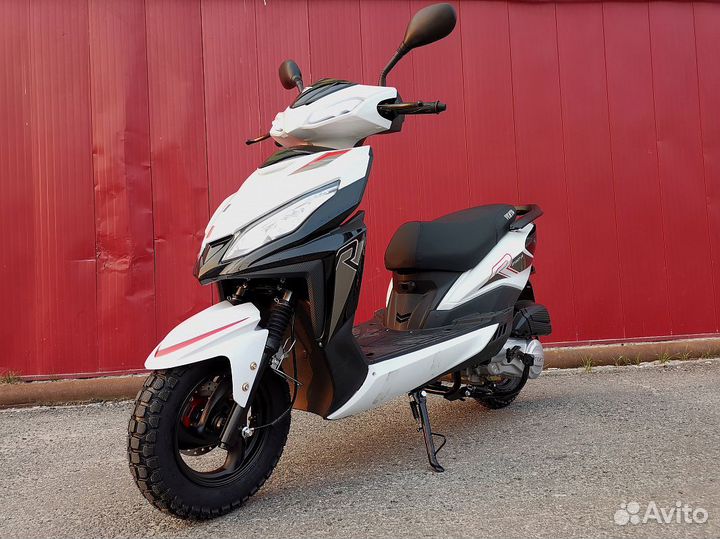 Скутер X-motors city