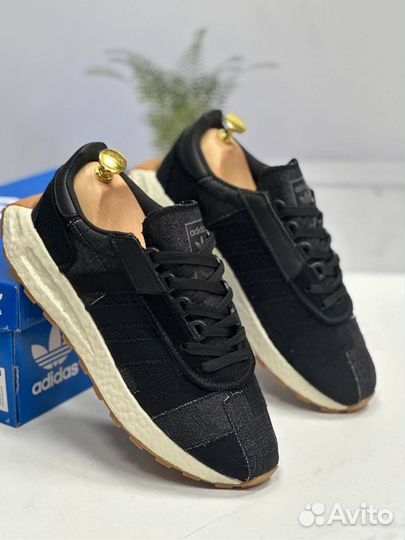 Adidas retropy e5