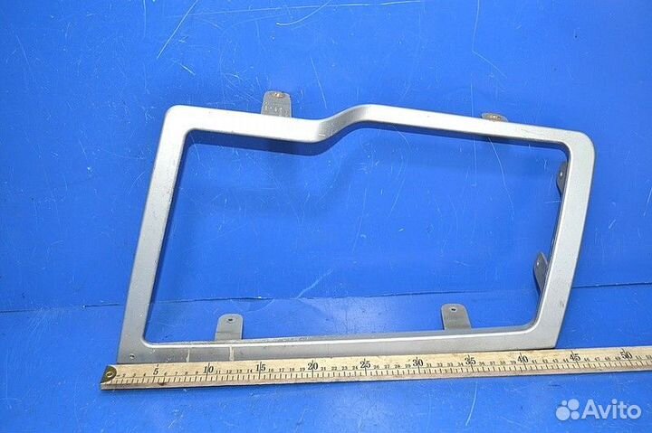 Накладка фары, правая volvo FH12 2-seeria (01.02)