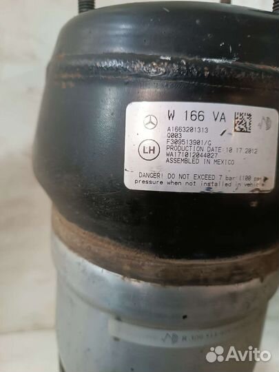 Амортизатор передний левый Mercedes W166