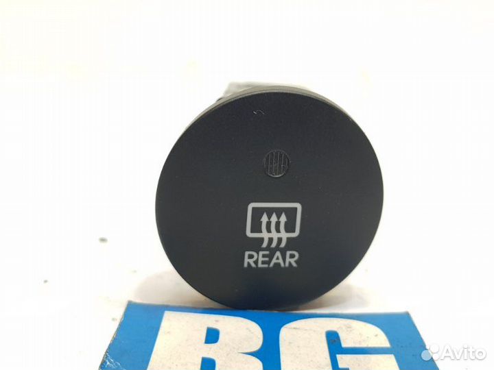 Кнопка обогрева стекла Hyundai Ix35 LM 1.6 G4FD