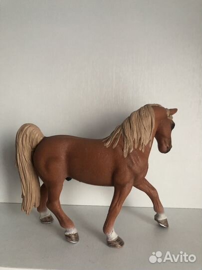 Лошадь породы Теннесси уокер,от компании Schleich