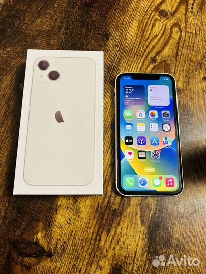 Телефон iPhone xr в корпусе 13