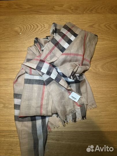 Шарфы и палантины