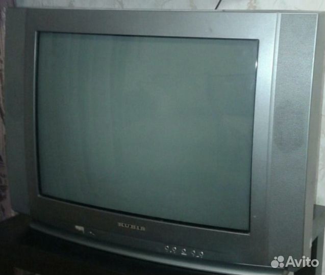 Телевизор бу с пультом