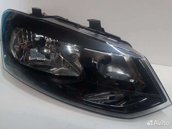 Фара правая volkswagen polo 10-15