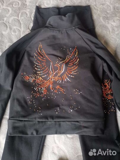 Костюм для фигурного катания