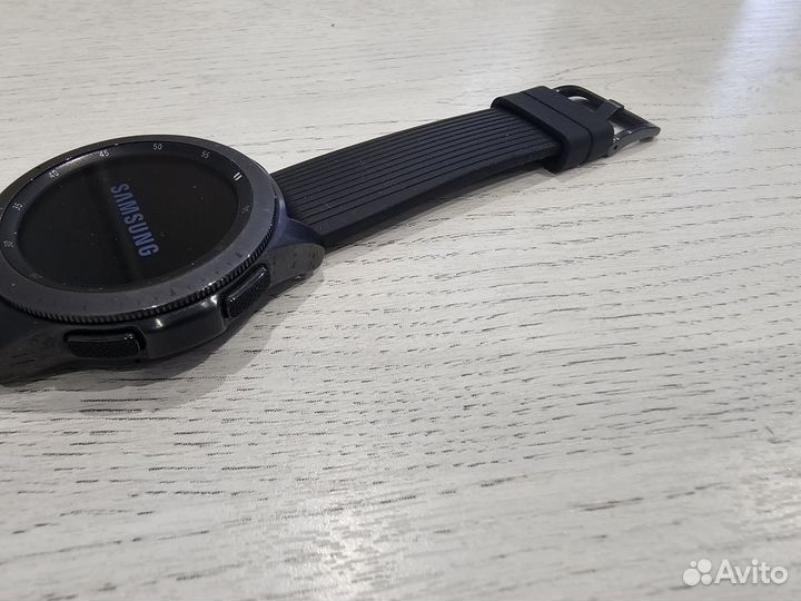 Samsung galaxy watch SM-R810X live demo (44mm)